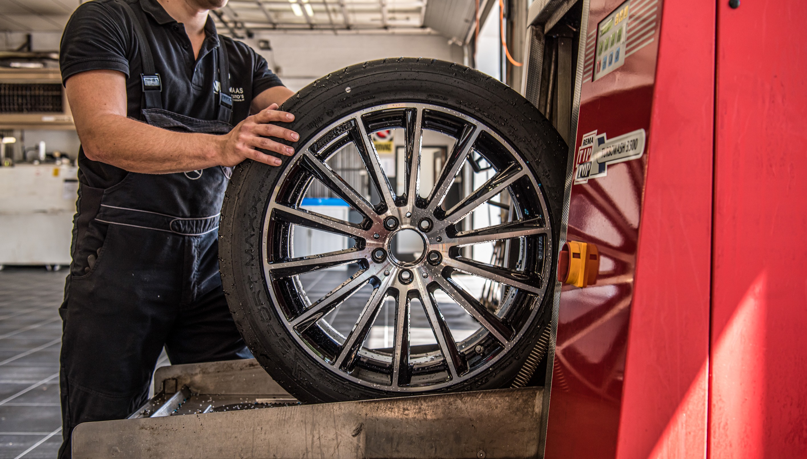 Common Image dinesten_images_1760438929.jpg Bandenservice | Maas Auto's