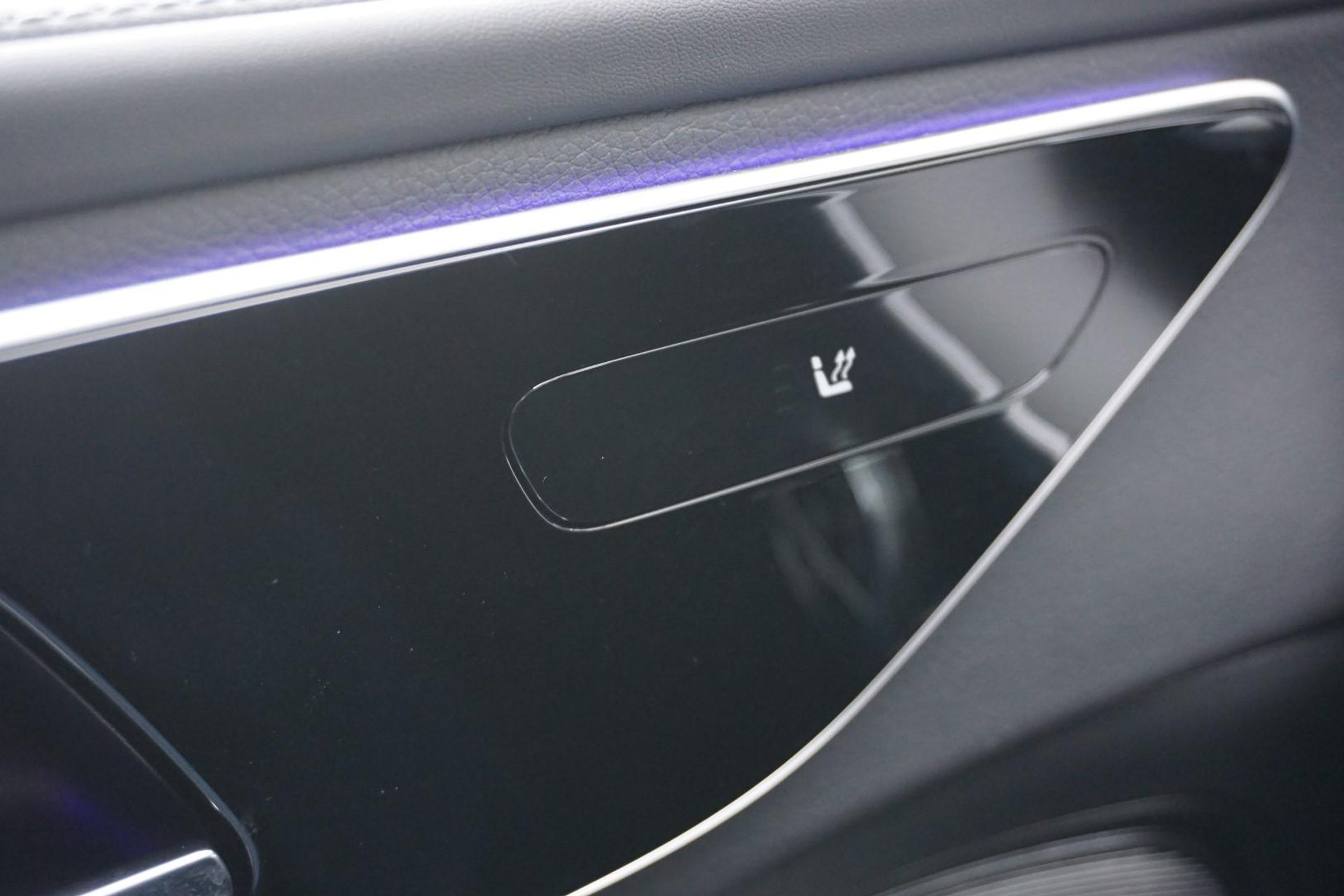 Mercedes-Benz C-Klasse Estate 180 AMG Line 42883511-15.jpg | Maas Auto's