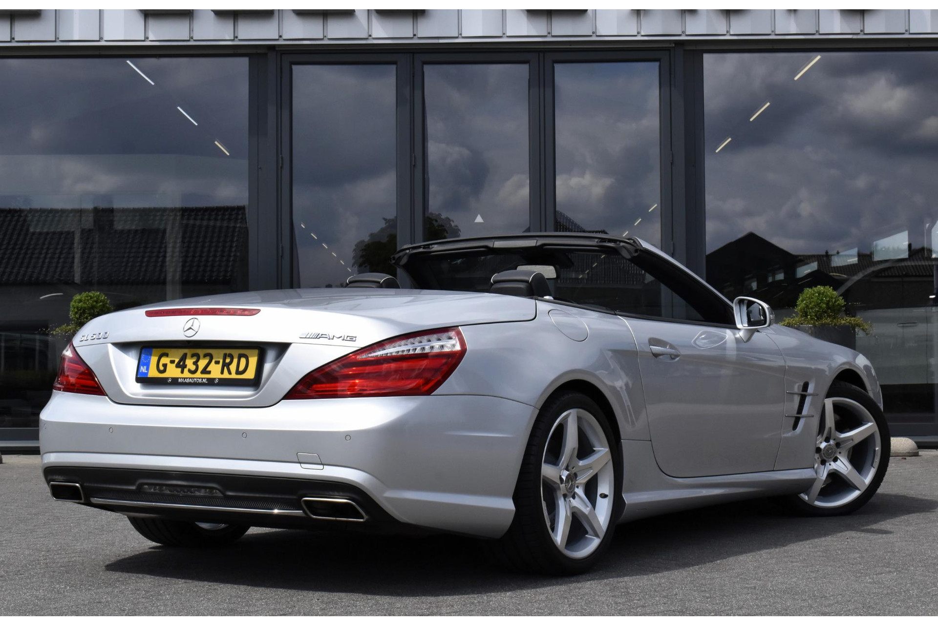 Mercedes-Benz SL-Klasse 500 AMG MAGIC SKY DISTRONIC 43601155-7.jpg | Maas Auto's