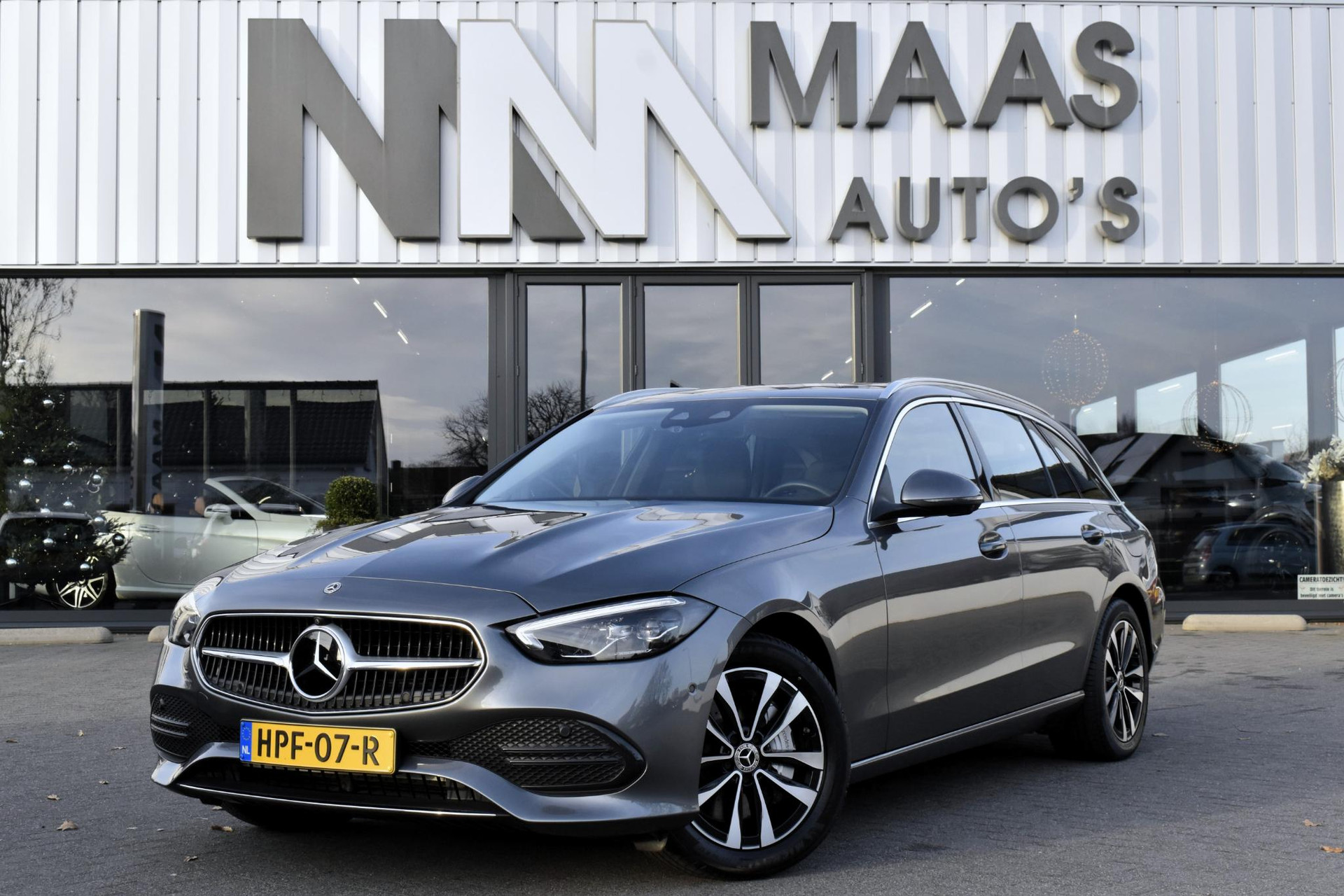 Mercedes-Benz C-Klasse Estate 300 e Luxury Line Distronic 360 camera 44367730-0.jpg | Maas Auto's