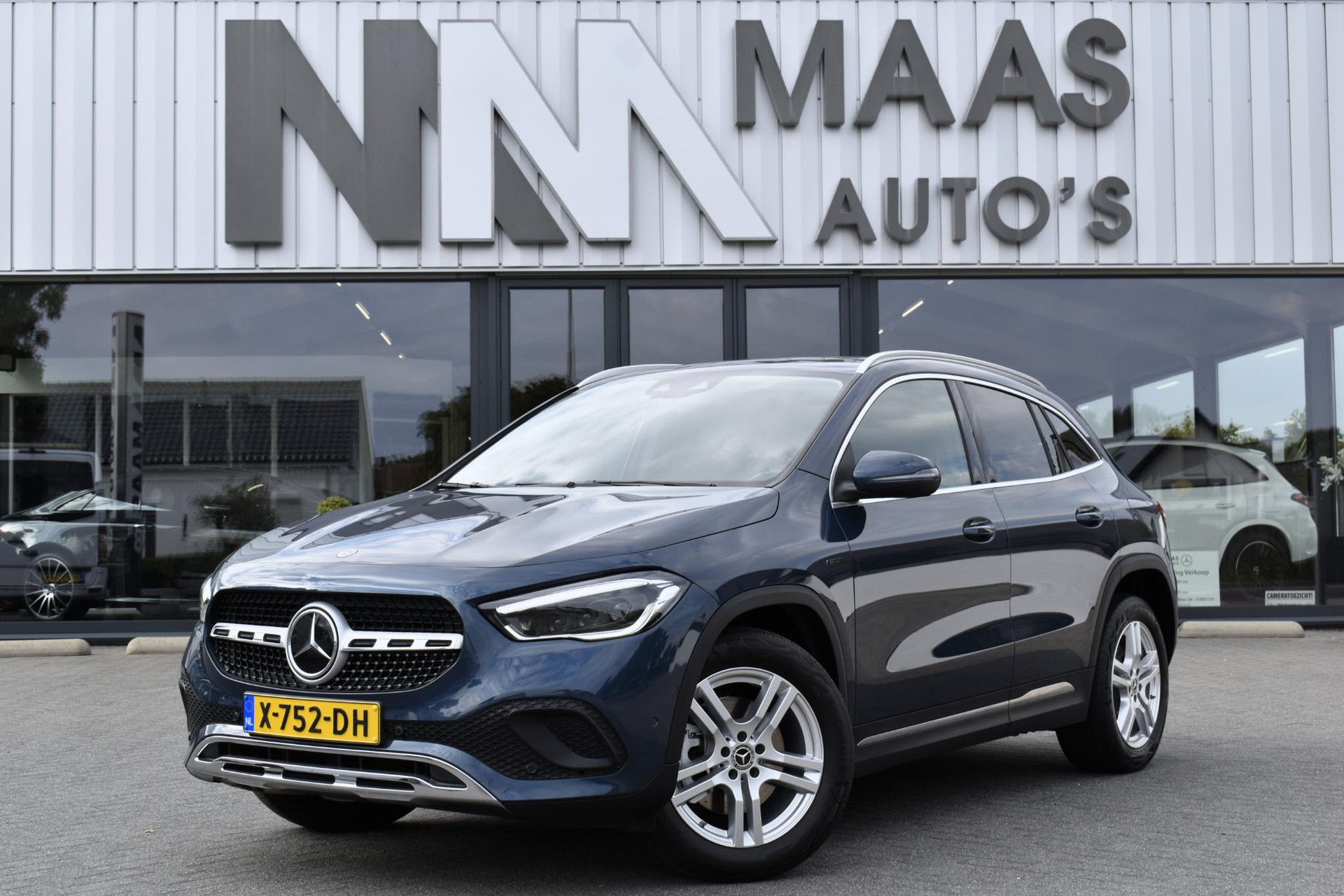 Mercedes-Benz GLA 250 e Progressive Distronic Carplay 45100227-0.jpg | Maas Auto's