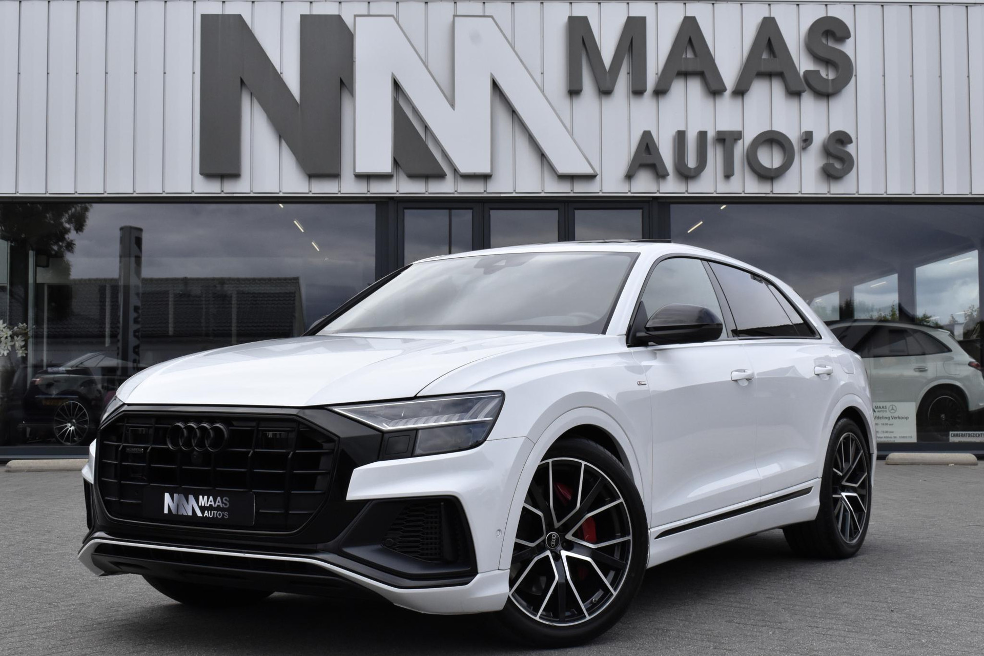 Audi Q8 60 TFSI e quattro S-Line BTW 47056810-0.jpg | Maas Auto's