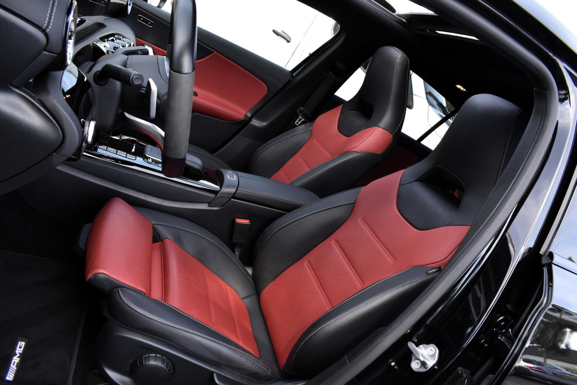 Mercedes-Benz A-Klasse 250 e AMG Line 47096759-7.jpg | Maas Auto's