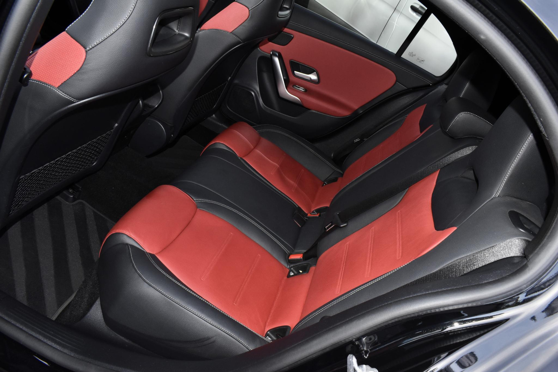 Mercedes-Benz A-Klasse 250 e AMG Line 47096759-8.jpg | Maas Auto's