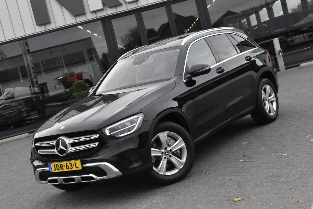 Mercedes-Benz GLC 300e 4MATIC Pano - Head-up - Memory - BTW 47227456-2.jpg | Maas Auto's