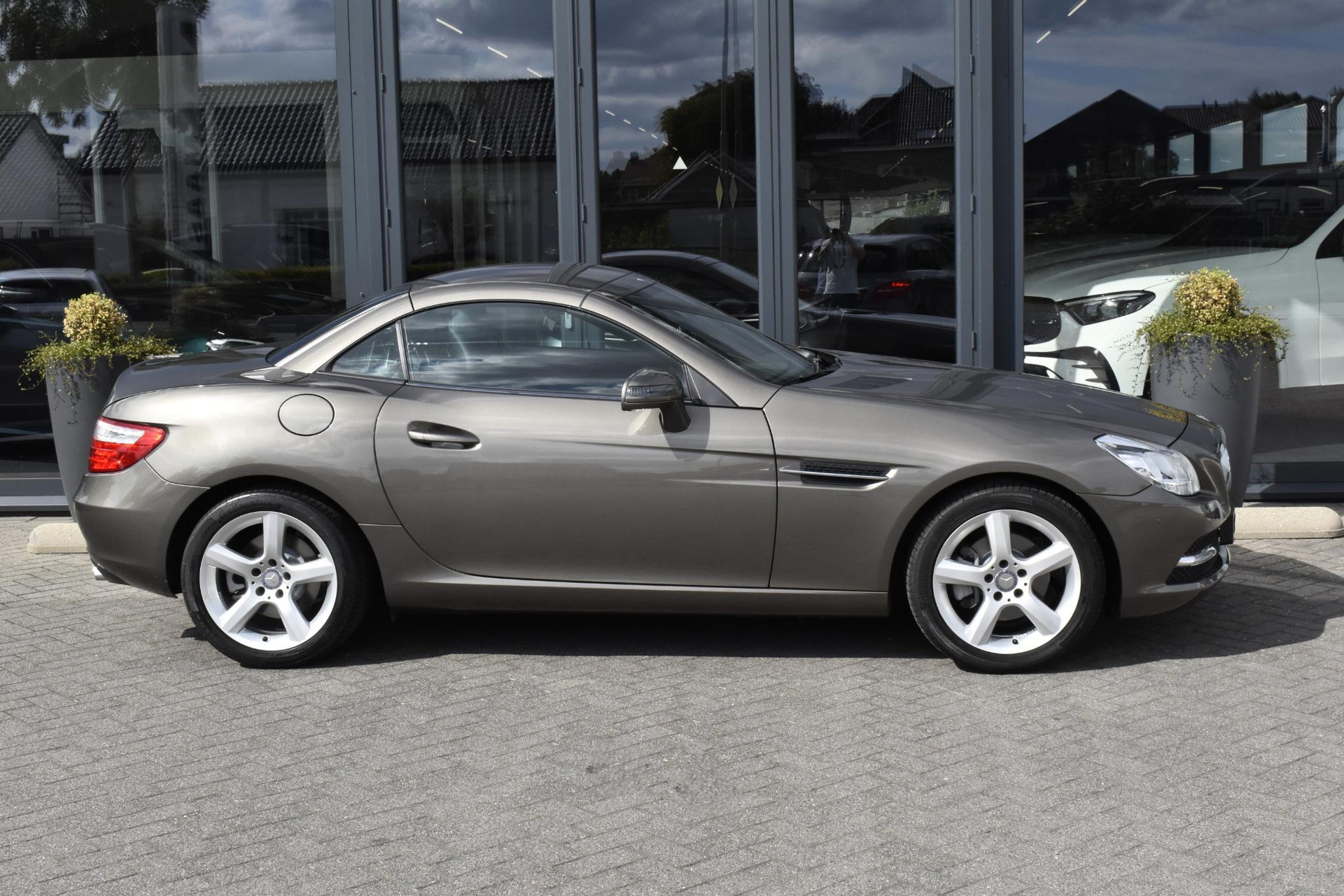 Mercedes-Benz SLK 200 47480072-6.jpg | Maas Auto's