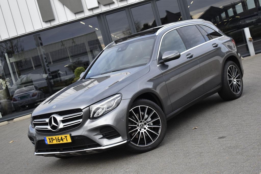 Mercedes-Benz GLC 250 4MATIC AMG Pano -Trekhaak-camera-dode hoek 48510593-2.jpg | Maas Auto's