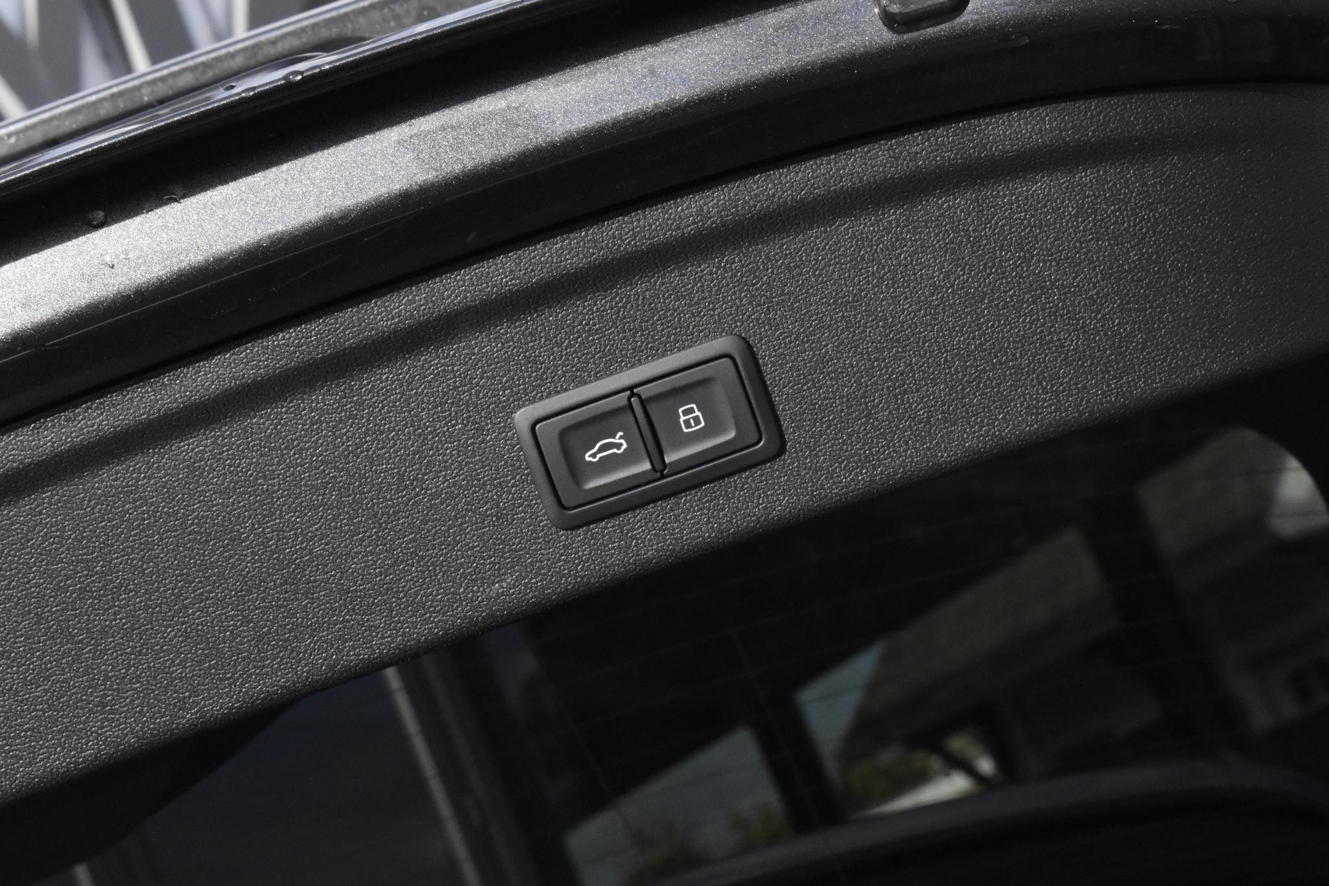 Audi A3 Sportback 45 TFSI e S edition Competition BTW 48658386-5.jpg | Maas Auto's