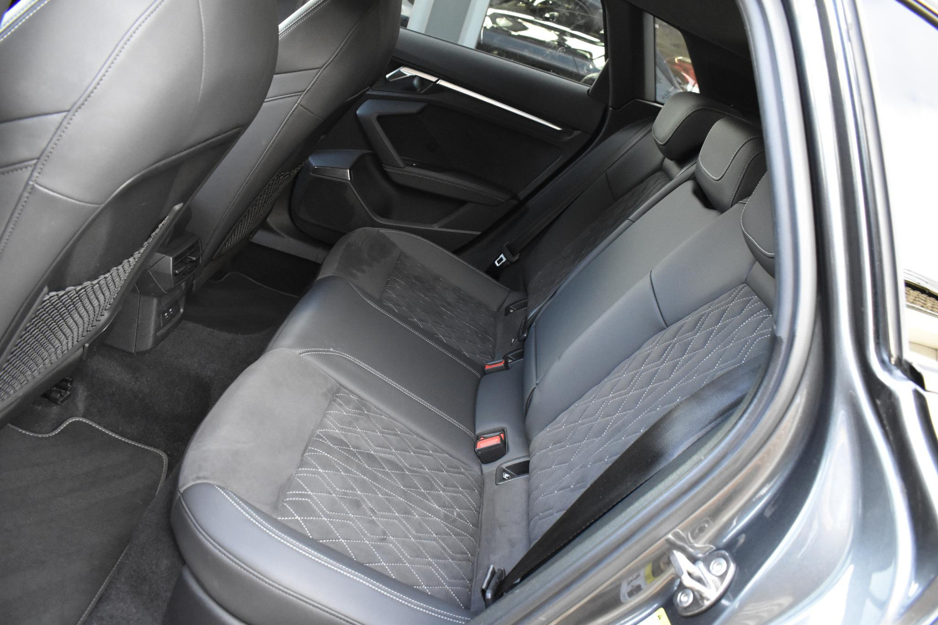 Audi A3 Sportback 45 TFSI e S edition Competition BTW 48658386-9.jpg | Maas Auto's