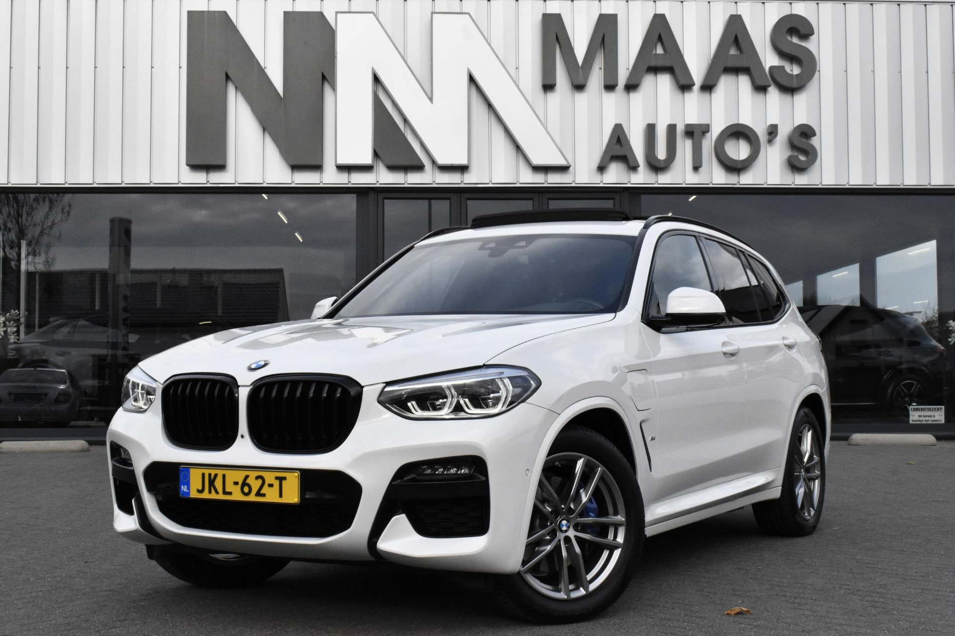 BMW X3 xDrive30e High Executive M-pakket 48658873-0.jpg | Maas Auto's