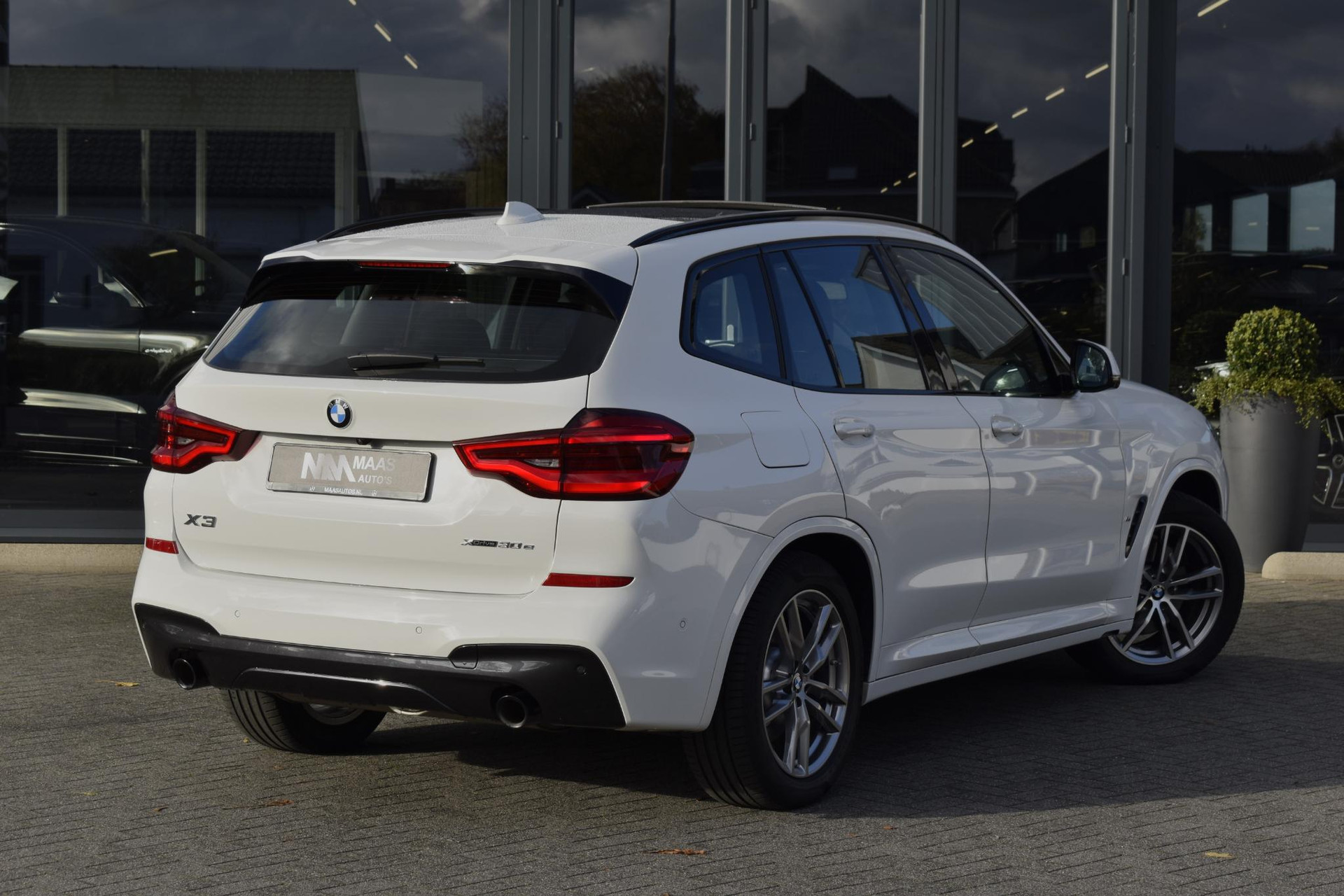 BMW X3 xDrive30e High Executive M-pakket 48658873-4.jpg | Maas Auto's