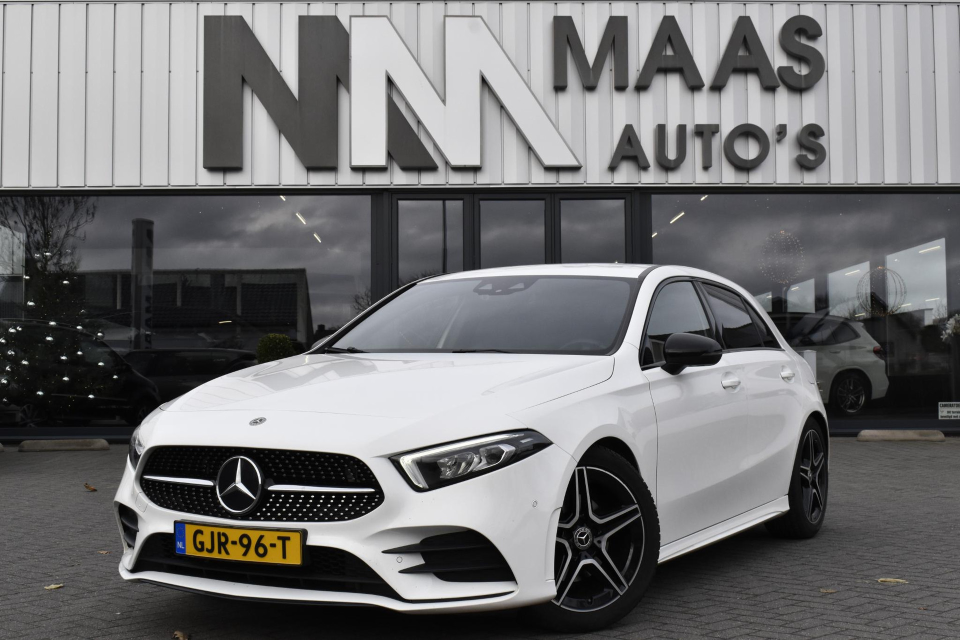 Mercedes-Benz A-Klasse 200 Premium 49626588-0.jpg | Maas Auto's