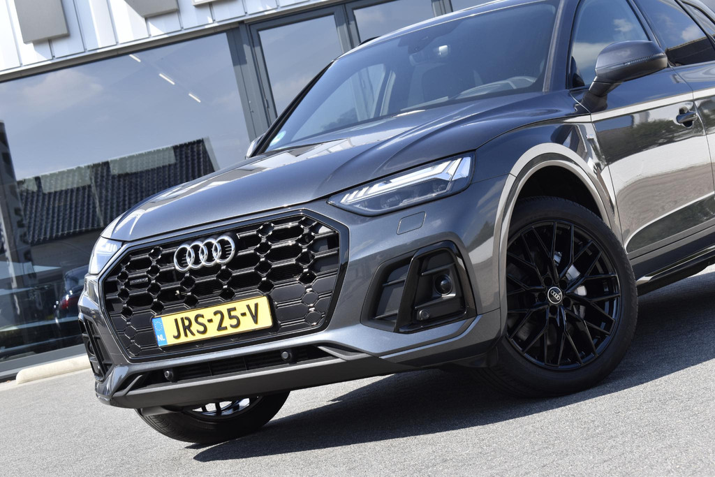 Audi Q5 55 TFSI e S edition BTW Carplay - Head-up 49792501-1.jpg | Maas Auto's