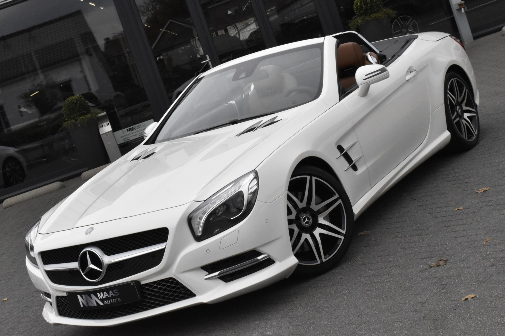 Mercedes-Benz SL-Klasse 500 AMG pakket 49967210-2.jpg | Maas Auto's