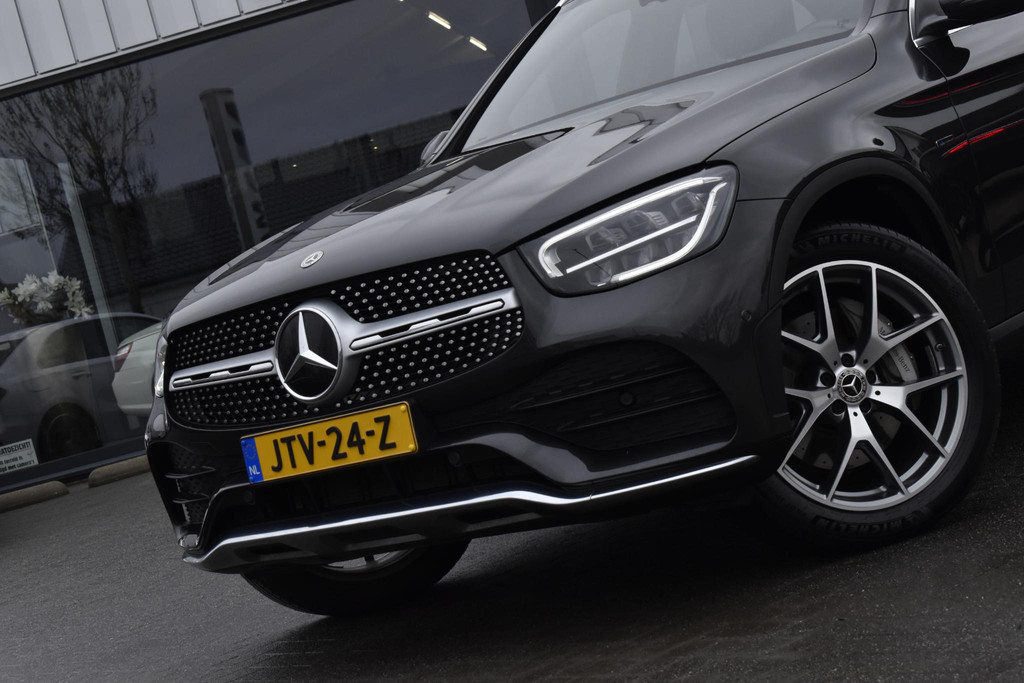 Mercedes-Benz GLC 300e 4MATIC AMG Memory-Camera-carplay 50471927-1.jpg | Maas Auto's