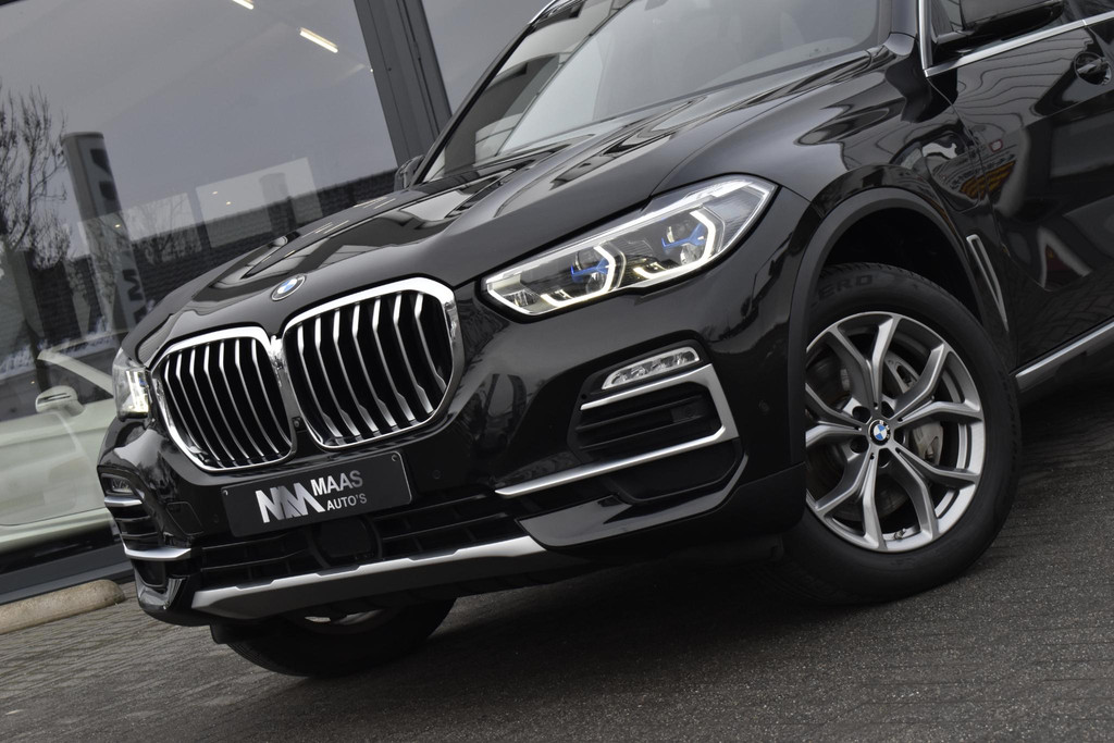 BMW X5 xDrive45e High Executive 50471937-1.jpg | Maas Auto's