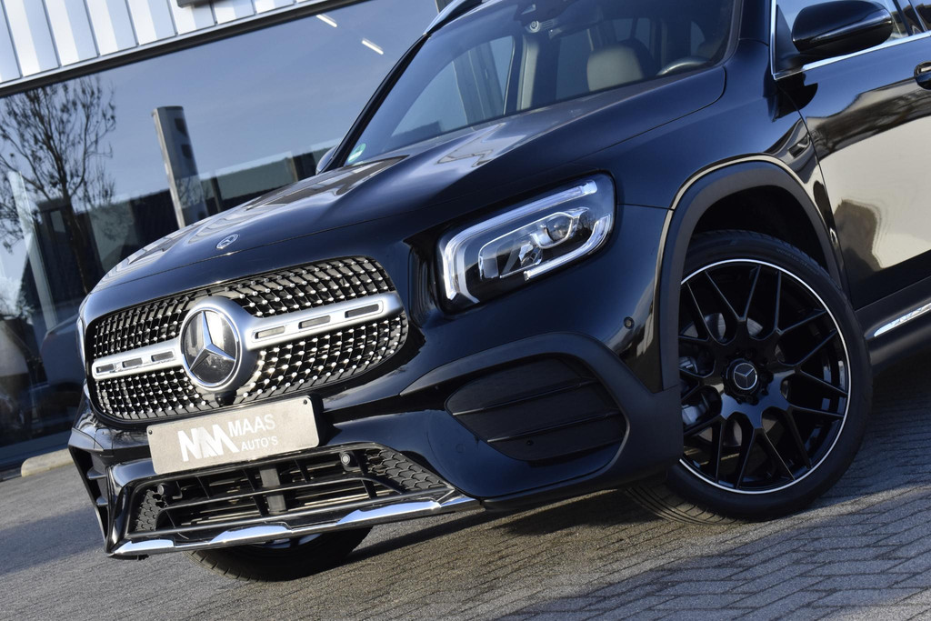 Mercedes-Benz GLB 200 AMG 7p - trekhaak - CarPlay - Camera 51182618-1.jpg | Maas Auto's