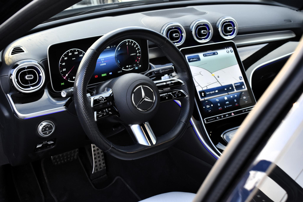 Mercedes-Benz C-Klasse 300 e AMG Line 52035694-1.jpg | Maas Auto's