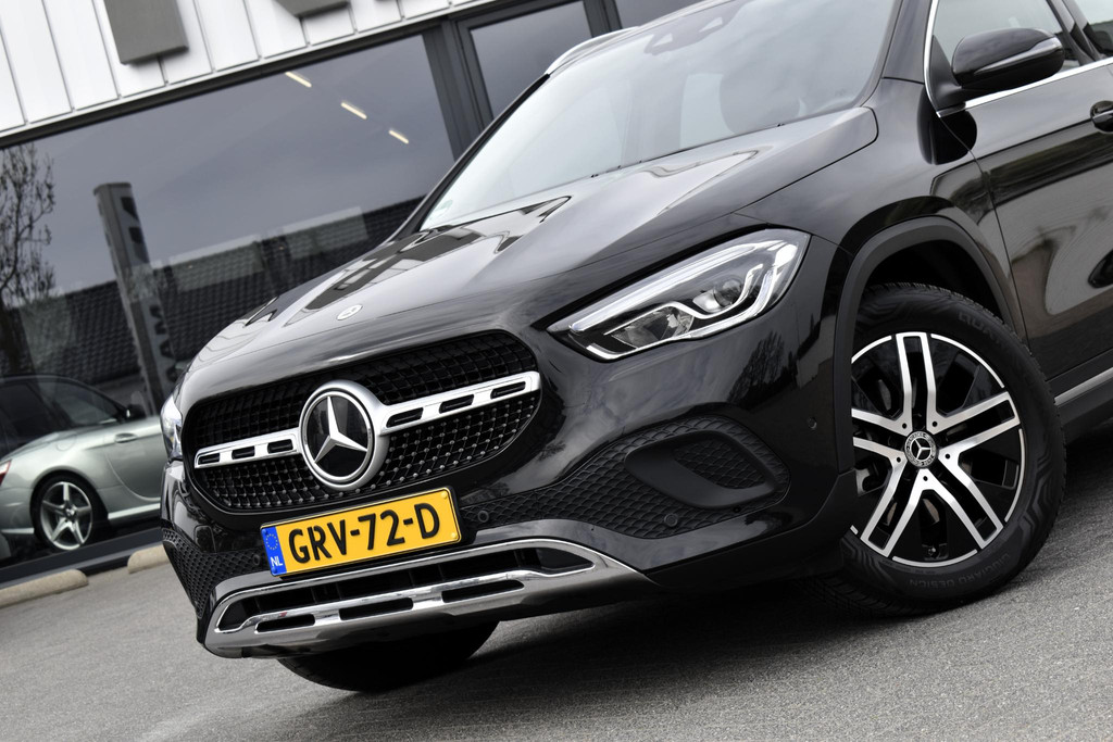 Mercedes-Benz GLA 250 e Luxury Line 52697888-1.jpg | Maas Auto's