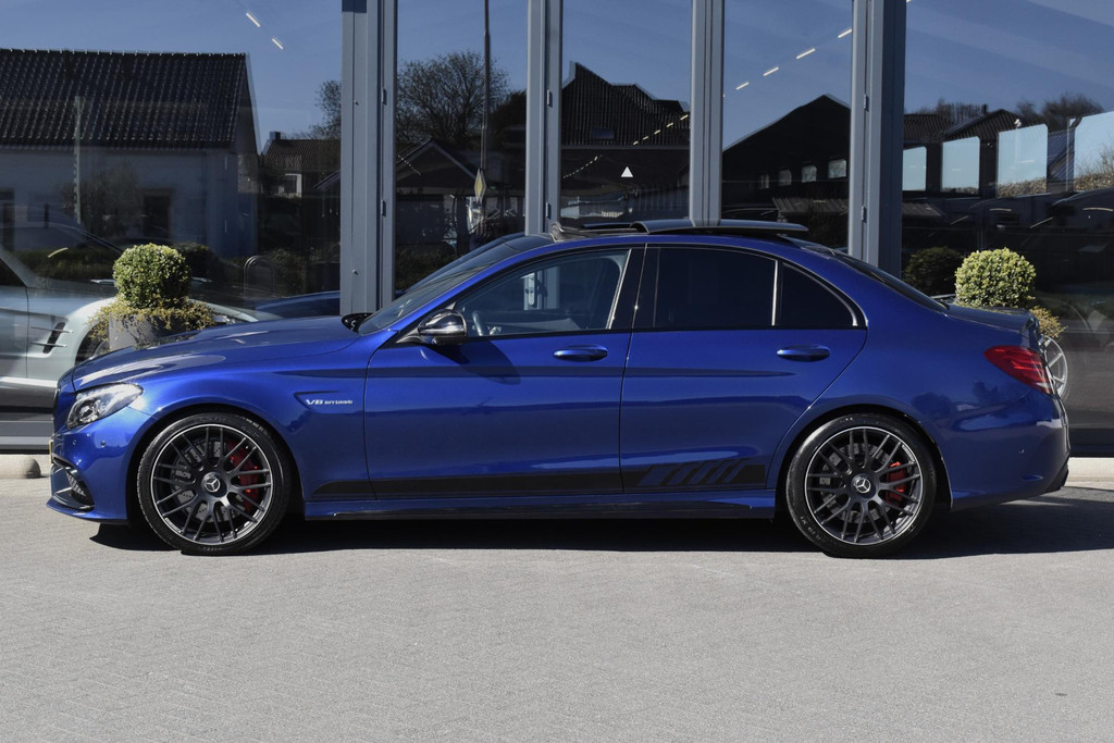 Mercedes-Benz C-Klasse AMG 63 52767630-2.jpg | Maas Auto's