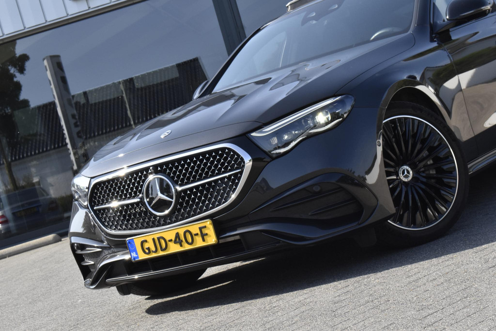 Mercedes-Benz E-Klasse 300 e 4MATIC AMG Line Widescreen Panoramadak 53723553-1.jpg | Maas Auto's