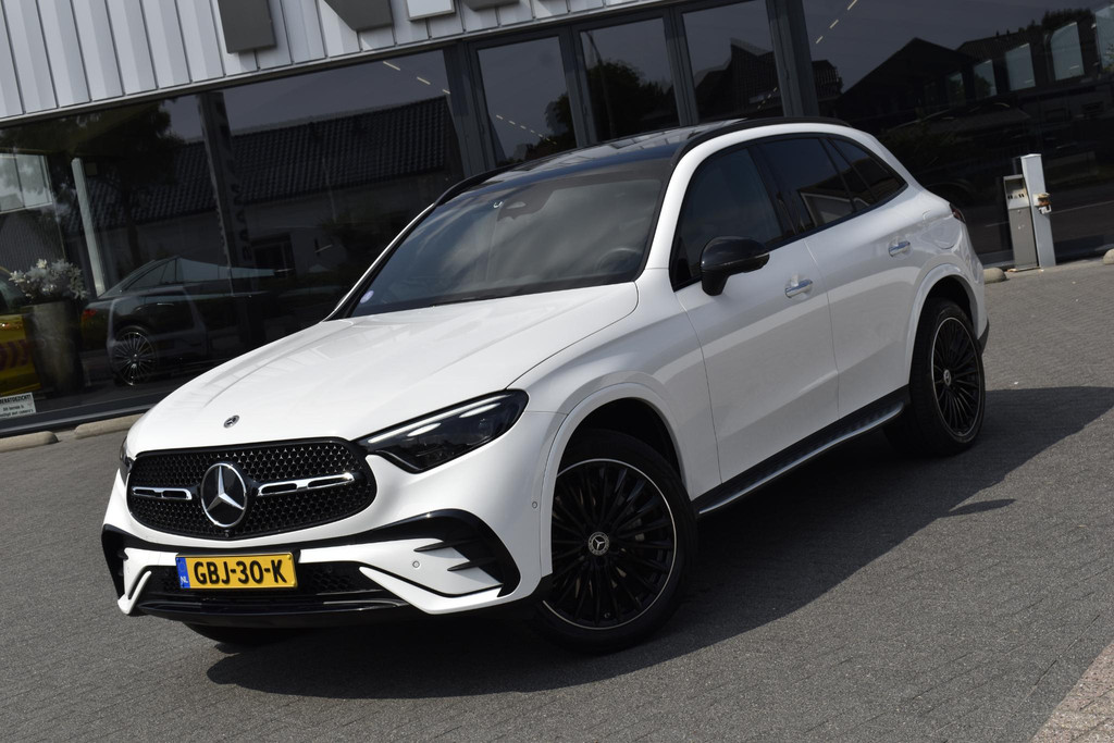 Mercedes-Benz GLC 300e 4MATIC AMG Line 55593470-2.jpg | Maas Auto's