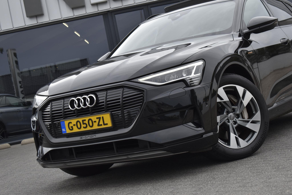 Audi e-tron e-tron 50 quattro Launch edition plus 71 kWh 55653542-1.jpg | Maas Auto's
