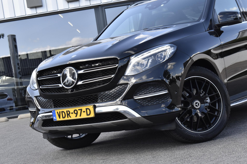Mercedes-Benz GLE 350 4MATIC Grijs kenteken trekhaak 360 schuifdak 55906925-1.jpg | Maas Auto's